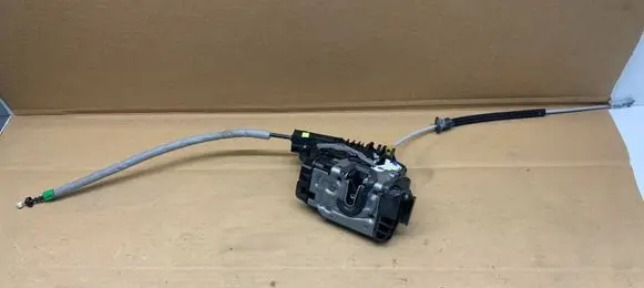 Mercedes-Benz GLE (W166 - C292) Rear door lock A0997201435 6027