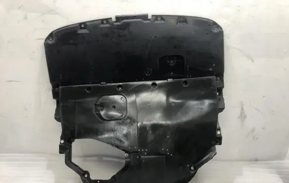 Mazda 6 Engine splash shield/under tray GHP95611Y