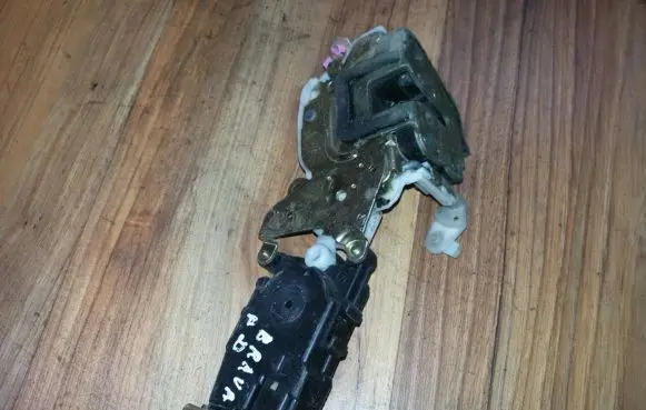 Fiat Bravo - Brava Front door lock