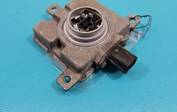 Mazda CX-5 Headlight ballast module Xenon W3T24571 IMPRK1454900