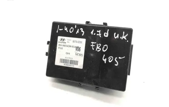 Hyundai i40 Other devices 957703Z050