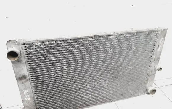 BMW 5 E60 E61 Coolant radiator 8mk376719 99000037