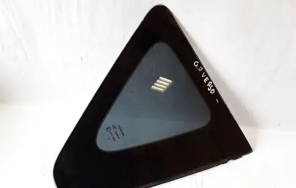 Toyota Verso Rear vent window glass E1743R00097