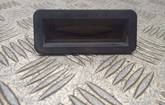 Ford Focus Tailgate/trunk/boot exterior handle 6M51-198514