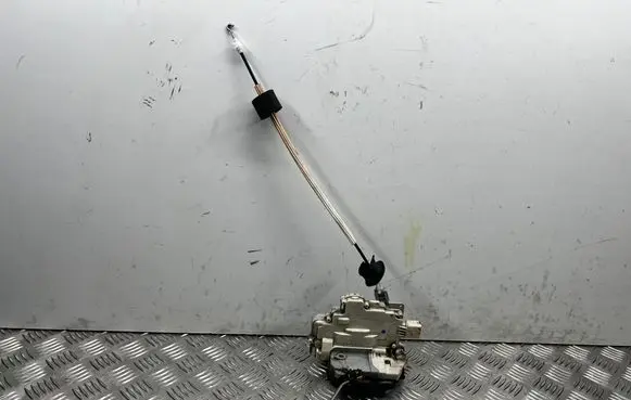 Audi A6 S6 C6 4F Front door lock 4F1837016A