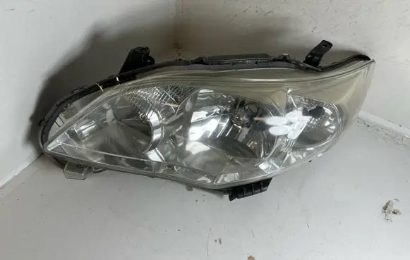 Toyota Corolla E140 E150 Headlight/headlamp