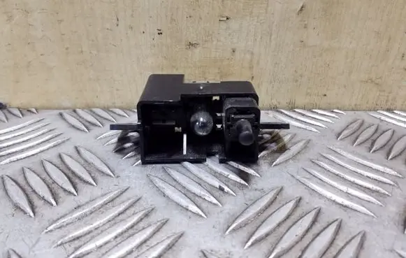 Honda Insight Glove box light 