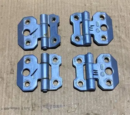 Front door hinge set