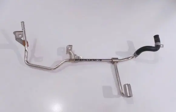 KIA Stonic Engine coolant pipe/hose