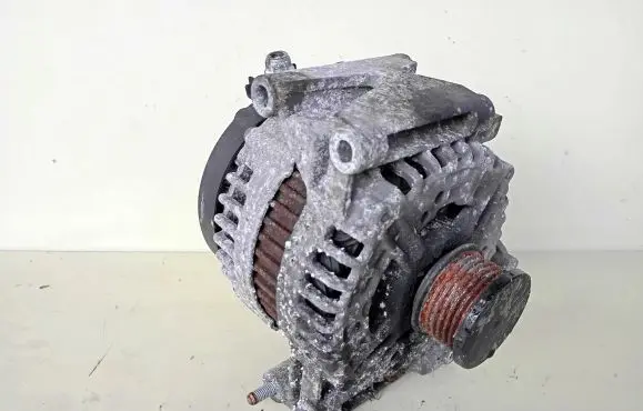 Mercedes-Benz C W204 Generator/alternator A0131549002