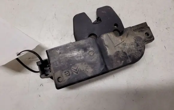 Tailgate/trunk/boot lock/catch/latch