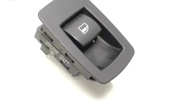 BMW 5 E60 E61 Electric window control switch 9113773