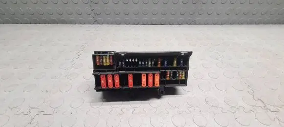 BMW 7 E65 E66 Fuse box set 6900582