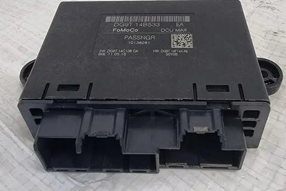 Ford Mondeo MK V Door control unit/module DG9T14B533EA
