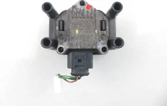 Volkswagen Lupo High voltage ignition coil 032905106B