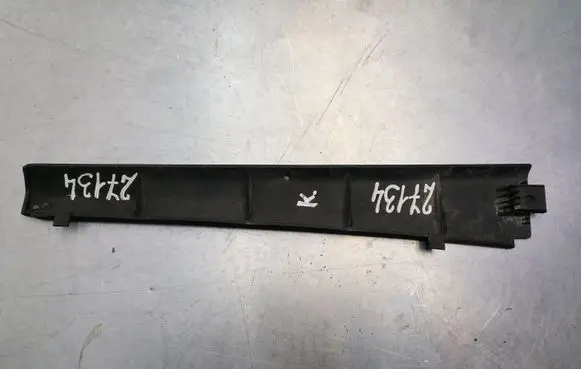 Volkswagen Golf V Other sill/pillar trim element 1K0868223A