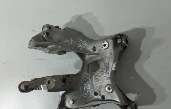 Audi Q5 SQ5 Engine mount bracket 80A399295