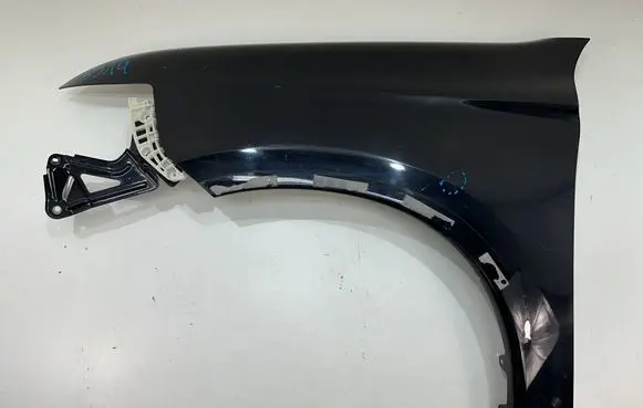 Mitsubishi Outlander Fender 43264373