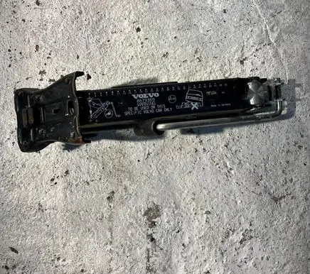 Volvo V70 Lift Jack 86793969