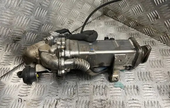 BMW 7 F01 F02 F03 F04 EGR valve cooler 7822350