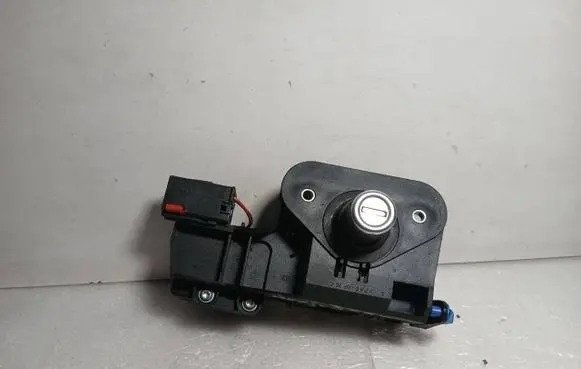 Opel Meriva A Tailgate exterior lock 32505603 406204321 30092003