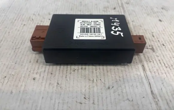 Peugeot 308 Alarm control unit/module 9673523380 54913235