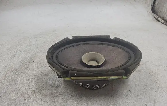 Mazda 3 I Rear door speaker 3M8118808CA