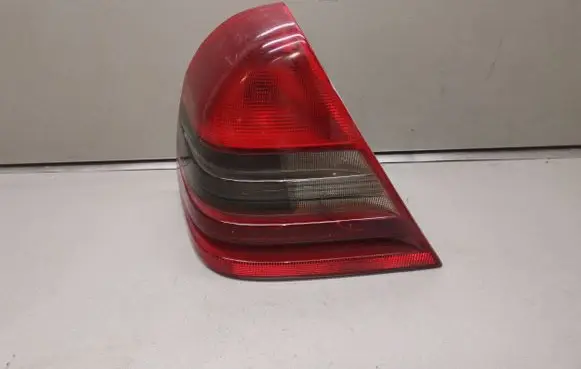 Mercedes-Benz C W202 Rear/tail lights 2028200964