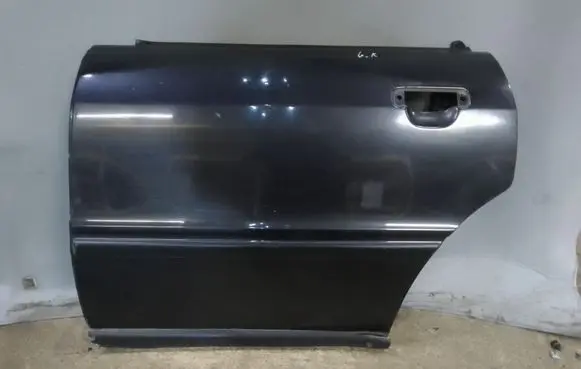 Rear door