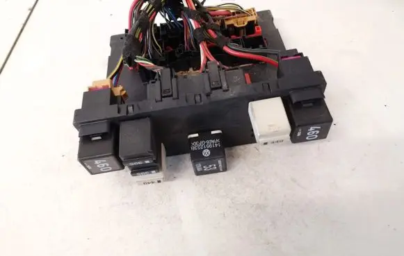 Skoda Octavia Mk2 (1Z) Fuse box set 3c0937049e