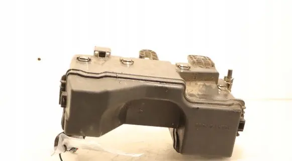 Air filter box