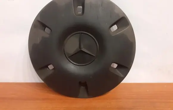 Mercedes-Benz Sprinter W906 R20 wheel hub/cap/trim A9064010025 11988