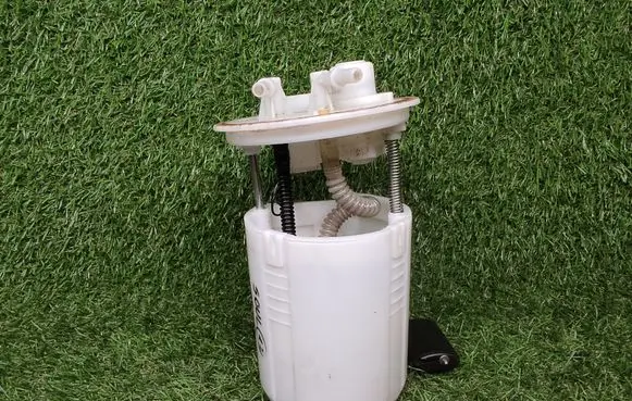 KIA Soul In-tank fuel pump 311102K900 083001280