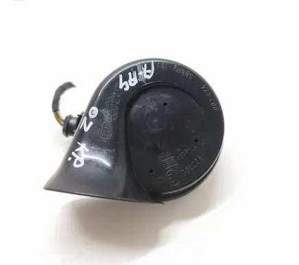 Audi A4 S4 B6 8E 8H Horn signal 8E0951223