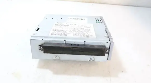 Volvo V50 Radio/GPS head unit trim 