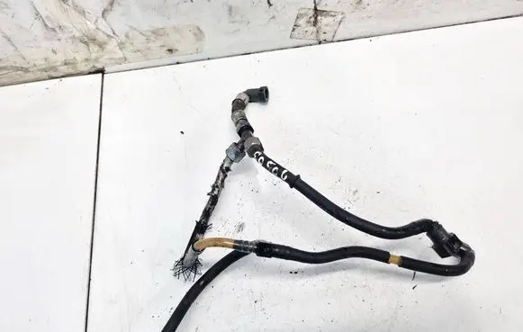 Peugeot 4007 Fuel line pipe 