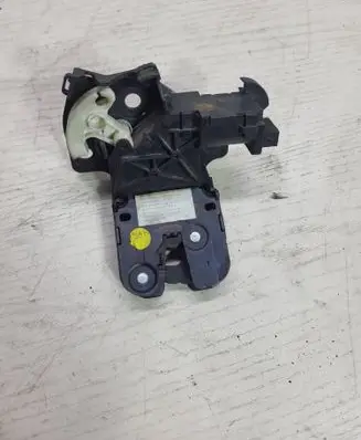 Audi A3 S3 A3 Sportback 8P Tailgate/trunk/boot lock/catch/latch 8P4827505A 01020555001