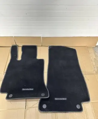 Mercedes-Benz C W204 Front floor mat 