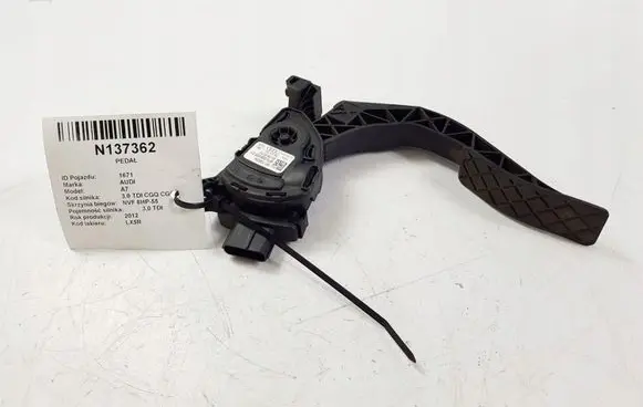 Audi A7 S7 4G Accelerator throttle pedal 8K1723523A