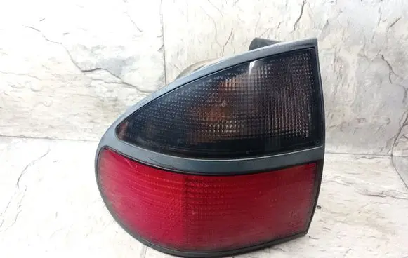 Renault Laguna I Rear/tail lights 7700820052