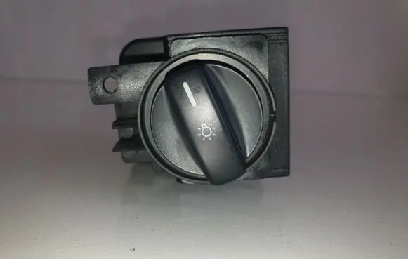 Mercedes-Benz B W245 Light switch 1695451304