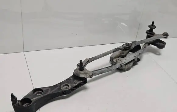 BMW 6 E63 E64 Front wiper linkage and motor 7193995 405125