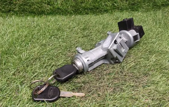 Ford Explorer Ignition lock 5F933F880AB
