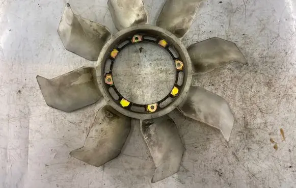Mitsubishi Pajero Sport I Fan impeller 430313
