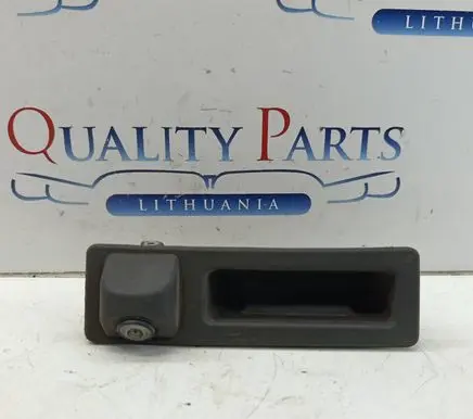 BMW X1 F48 F49 Tailgate handle with camera 7345700