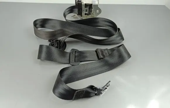 Cupra Formentor Front seatbelt