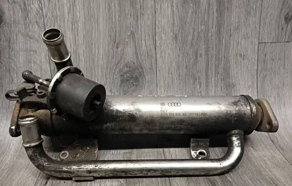 Audi A3 S3 A3 Sportback 8P EGR valve cooler 03G131512AE