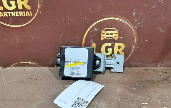 Nissan Quest Parking PDC control unit/module 28532ZF000