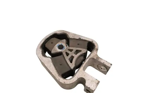Ford Edge II Engine mount bracket DP536P082CB 16208 213320