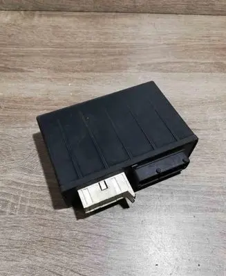 BMW 5 E34 Comfort/convenience module 1384204